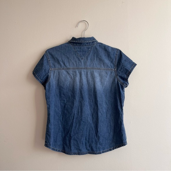 Tommy Hilfiger Blue Jean Button-down T-shirt - Picture 11 of 13